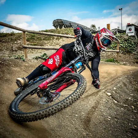 Queens Castle Lägenhet Winterberg