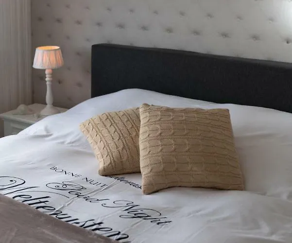 Queens Castle Apartment